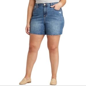Universal Thread High Rise Boyfriend Jean Shorts